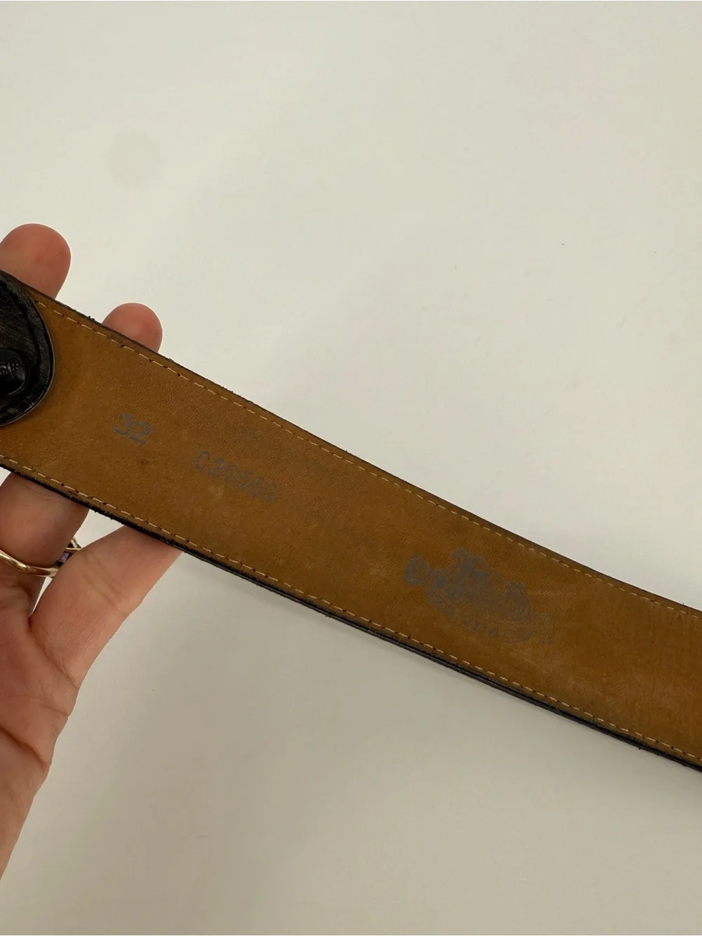Justin Boots Leather Belt With Cross Buckle